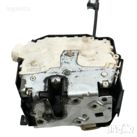 Брава предна дясна врата Mini Hatch (R50; R53) 2001-2006 ID: 162965, снимка 2 - Части - 55389142