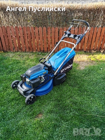 Hyundai косачка 196 кубика с валяк, снимка 2 - Градинска техника - 54058922