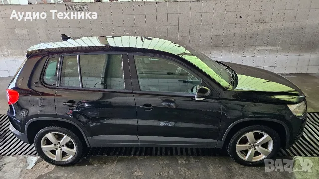 VW Tiguan 2011 2.0 TDI Bluemotion, снимка 3 - Автомобили и джипове - 55304726