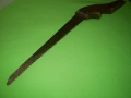 Ретро стар ръчен трион с дървена дръжка и метално острие, което може да е ръждясало., снимка 8