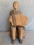 дървена фигура музикант , снимка 1