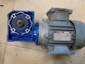 Мотор редуктор 0,37КW 1390/1390б/ мин, снимка 3