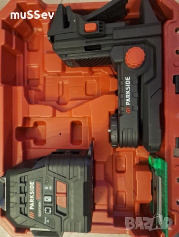 Акумулаторен лазерен нивелир 3 х 360 Parkside Performance 20V 