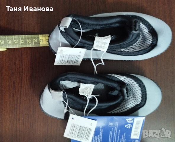 Продавам детски акваобувки , снимка 4 - Детски джапанки - 54246134