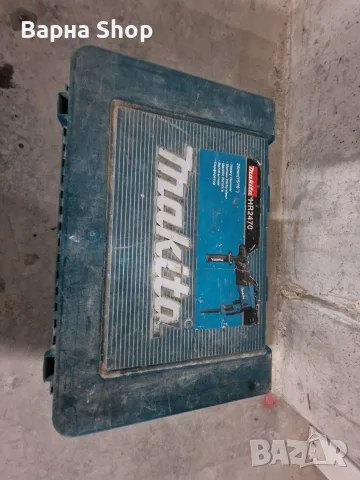 Перфоратор Makita HR2470, снимка 2 - Бормашини - 55619516