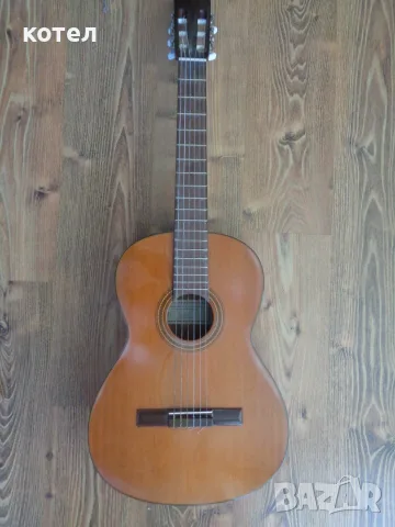Продавам Ръчно изработена немска класическа китара Carl Hellweg (Sondermodell), снимка 2 - Китари - 55610159