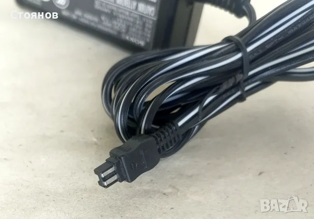 Оригинално зарядно, захранване Sony AC-L25B / 8.4V - 1.7A, снимка 6 - Батерии, зарядни - 55328130