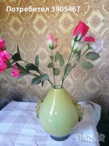 Красива ваза за цветя