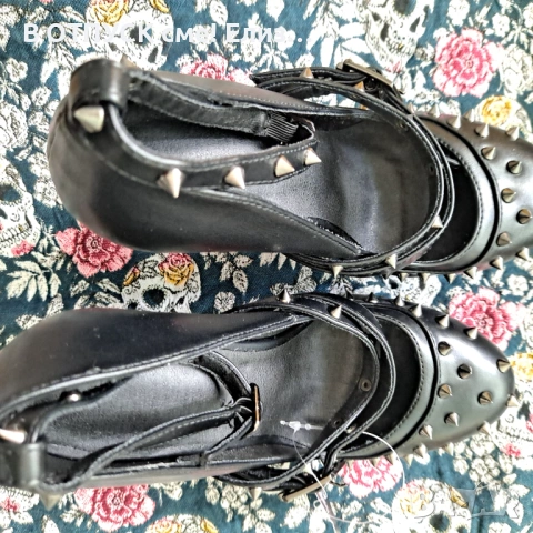 "Gothic Pumps" High Heel black by Ocultica Spine Гигър, готик+подарък!к обувки на висок ток, снимка 8 - Дамски обувки на ток - 54615315