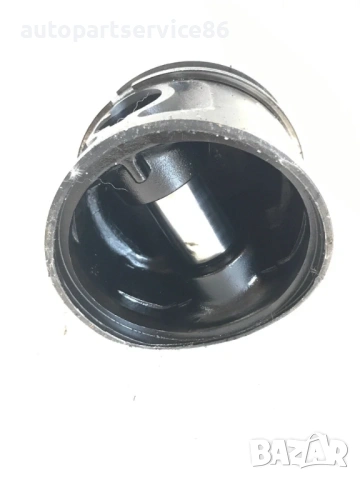 Бутало за Mercedes Mb100 2.4D (1991-1997), снимка 2 - Части - 53983622