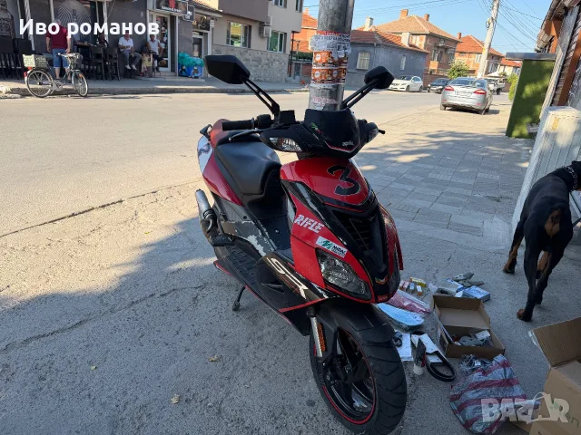 Aprilia sr50 2012 6500км , снимка 14 - Мотоциклети и мототехника - 55510307