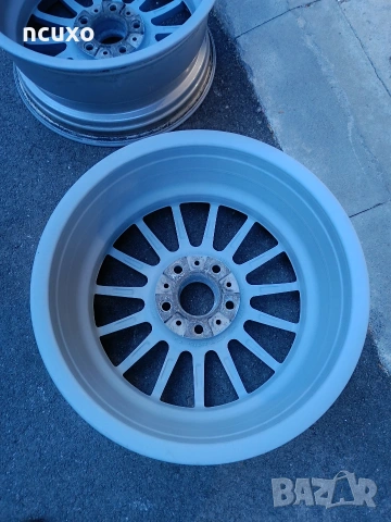 Style 32 R17 от БМВ е39, снимка 4 - Гуми и джанти - 43587635