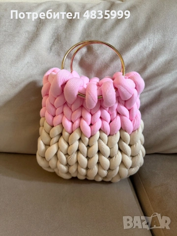 Ръчно плетена чанта - chunky yarn bag, снимка 2 - Чанти - 54653604