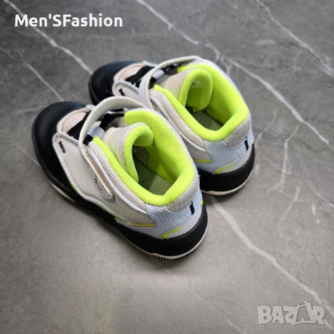 Jordan - оригинални детски маратонки, снимка 4 - Детски маратонки - 54074485