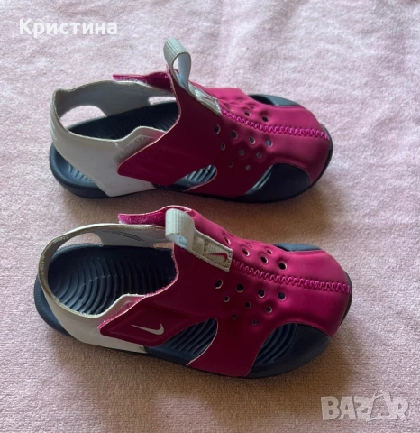 Сандали Nike за момиче 23,5, снимка 2 - Детски сандали и чехли - 54807350