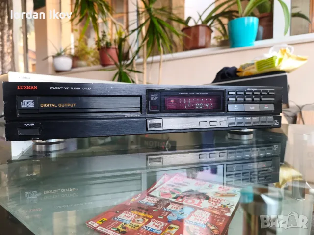 Luxman D-113D Top