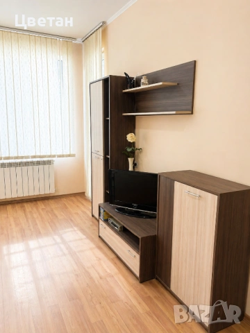 Апартамент за гости в Русе, снимка 2 - Квартири, нощувки - 54583367