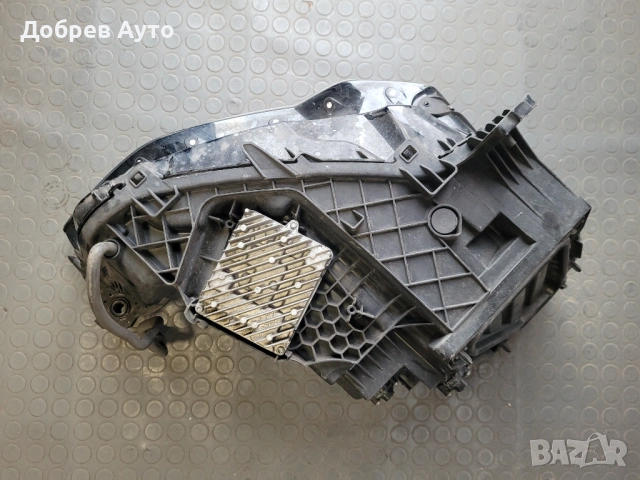 Ляв фар за  Audi Q3 F3 - оборудван   - 83A 941 033 , снимка 2 - Части - 54317859