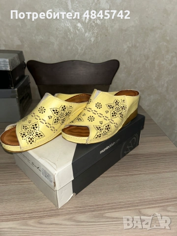 Дамски чехли