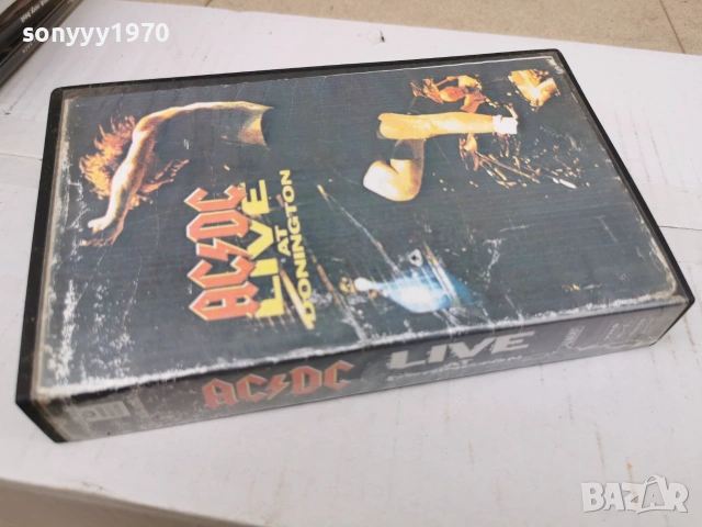 AC/DC-VHS VIDEO TAPE 0807260915L1, снимка 10 - Други музикални жанрове - 55196269