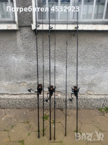 шаранджийски комплект три въдици три макари osako