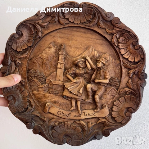 Ретро стенна чиния, дърворезба