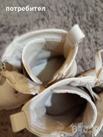 Зимни топли боти!, снимка 5 - Дамски боти - 54031246