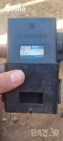 Бушониери Kawasaki GPZ 400r/GPZ 500, снимка 2 - Части - 55508507