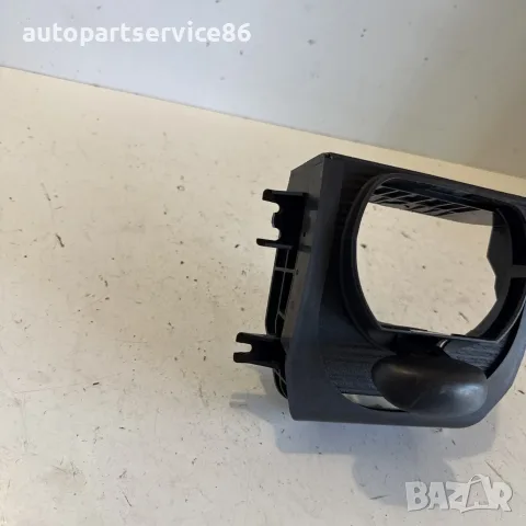 Рамка около волана за Chrysler 300C 3.0 CRD (2008) #1111 OEM, снимка 3 - Части - 55640952