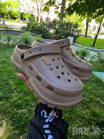 Дамски кроксове Miu Miu Бежови 36 Розови 39 Черни 38 Бяло 37  Цена:15€ Еконт и Спиди, снимка 6 - Чехли - 54325589