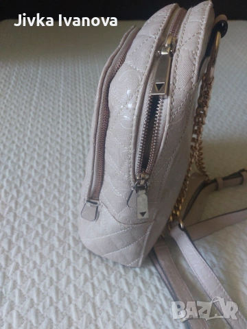 Оригинална раничка Guess , снимка 3 - Раници - 54444519
