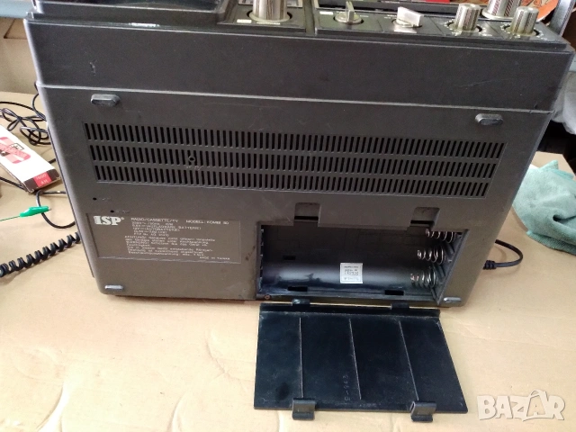 Ретро, радиокасетофон с телевизор ISP COMBI 80, снимка 9 - Радиокасетофони, транзистори - 54275375