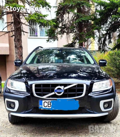 Volvo XC70, снимка 2 - Автомобили и джипове - 54335333