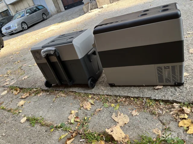 Нов 55L Компресорен фризер и хладилник за кола, -20°C, 12V, Bluetooth, за каравана бус тир, снимка 10 - Хладилни чанти - 55422812