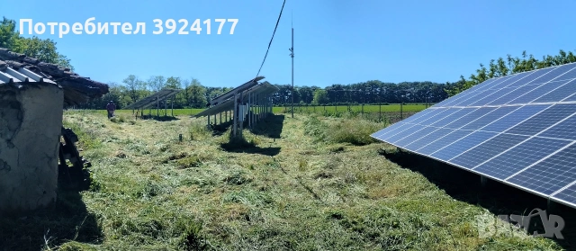 Къща с двор и фотоволтаична централа 30 kWp, снимка 5 - Къщи - 49624160