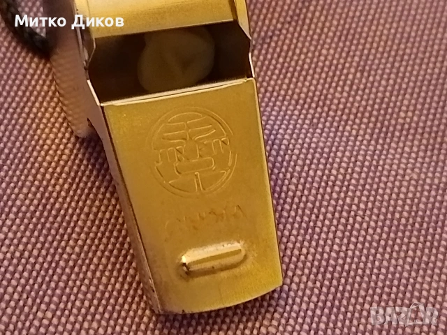 Метална свирка Лондон винтидж и друга, снимка 8 - Колекции - 24410691
