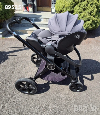 Кошница за новородено Britax Römer Baby Safe Pro + адаптери за количка, снимка 2 - Столчета за кола и колело - 55232815