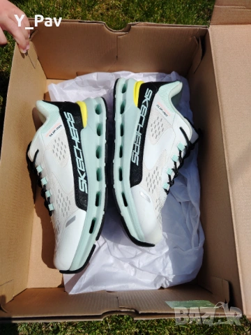Детски маратонки Skechers , снимка 4 - Детски маратонки - 54447371