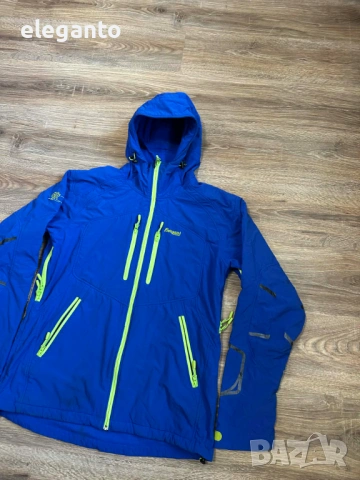 Мъжко функционално яке BERGANS OF NORWAY  STRANDA Flex SoftShell Windstopper Jacket​ , L размер, снимка 2 - Якета - 54188426