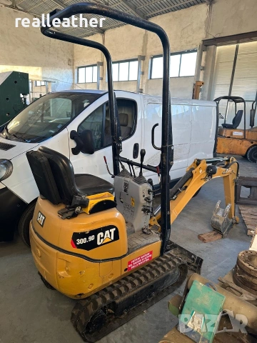 Багер Caterpillar 300.9 D EXCAVATOR, снимка 6 - Индустриална техника - 55014451
