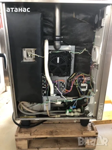 Готварски Конвектомат Рационал/Rational CM 101 Чисто нов, снимка 10 - Уреди за готвене на пара - 54362587