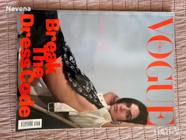 Vogue списания, снимка 5 - Списания и комикси - 54330995