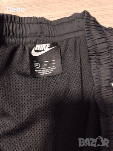 Гащи Nike, снимка 2 - Къси панталони - 54658182
