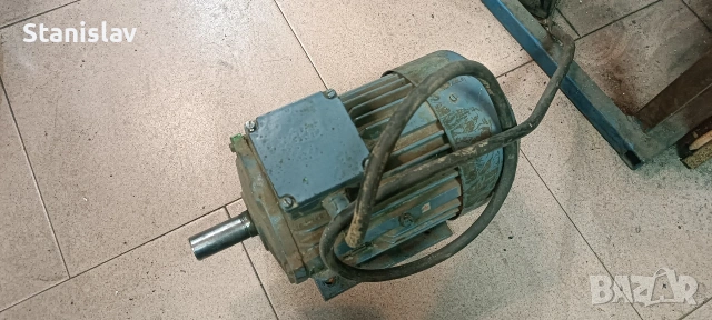 Трифазен мотор 1.1кв/690об.м