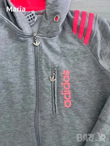 Детски суитшърт Adidas Originals с качулка, снимка 2 - Детски анцузи и суичери - 55434331