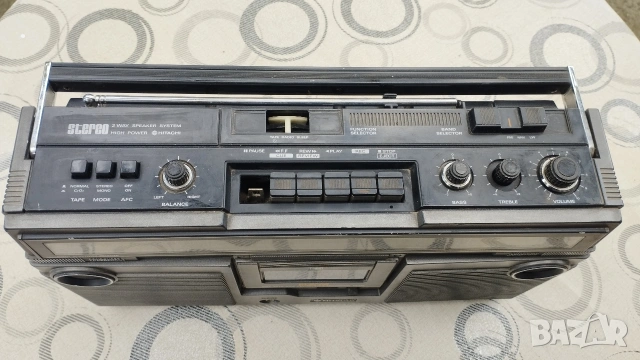 Hitachi trk 5280e, снимка 2 - Радиокасетофони, транзистори - 55057453