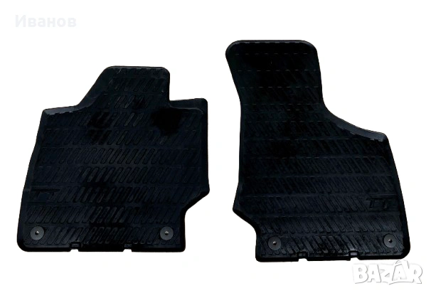 Комплект Оригинални гумени стелки за предната част на автомобил Audi A3 (8P) или Audi TT (8J)