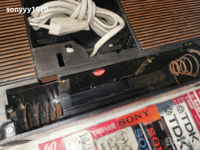 PHILIPS TYPE 22RR522/19R-ВНОС SWISS 0606262047L4, снимка 12 - Радиокасетофони, транзистори - 54803722