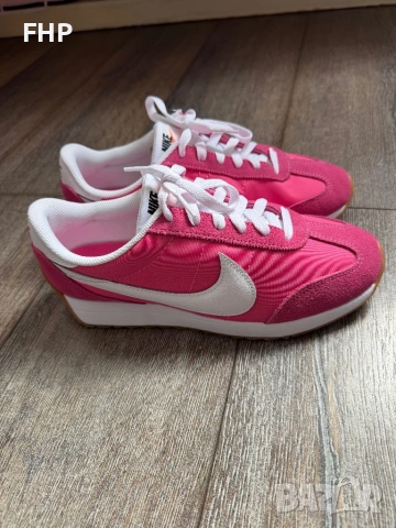 Дамски НОВИ маратонки Nike Pacific