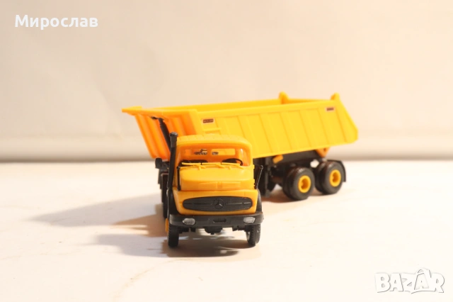 KIBRI H0 1/87 MERCEDES BENZ ГОНДОЛА САМОСВАЛ КАМИОН МОДЕЛ, снимка 4 - Колекции - 54226053